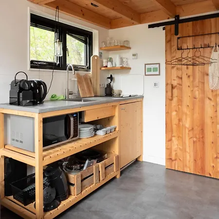 Tiny House Of Happiness - Shared Hot Tub Сasa de vacaciones *