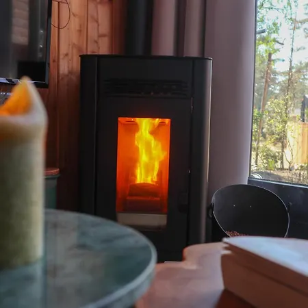 Tiny House Of Happiness - Shared Hot Tub Otterlo