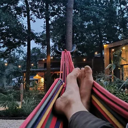 Сasa de vacaciones Tiny House Of Happiness - Shared Hot Tub Otterlo
