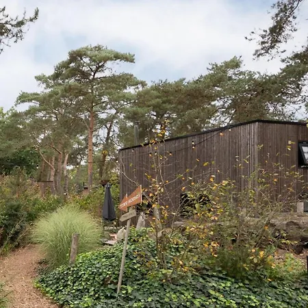 Сasa de vacaciones Tiny House Of Happiness - Shared Hot Tub *